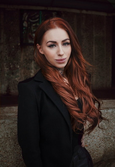 eating onlyfans sexy nudes gallery