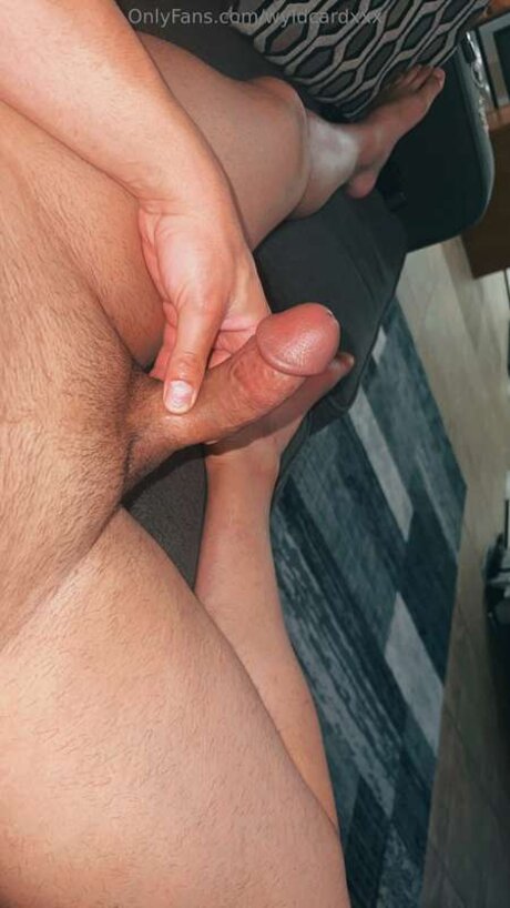 Wyldcardxxx pornographic model pictures