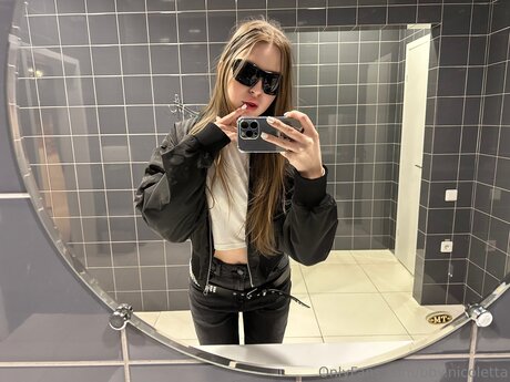 Bby Nicoletta sex actress galleries