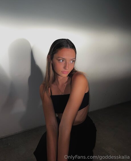 Goddesskalia model sexy pic
