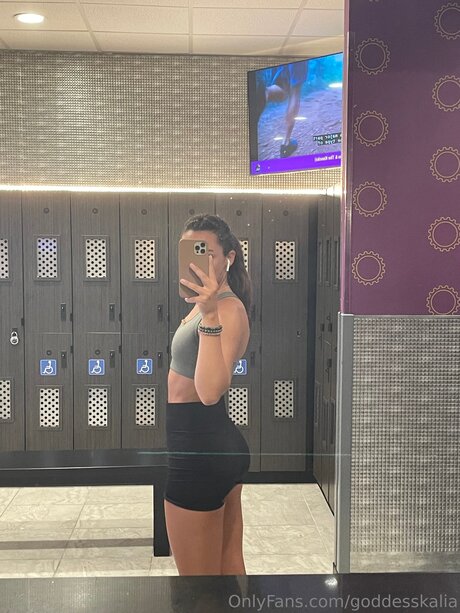 Goddesskalia top model img