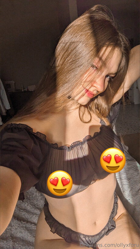 Ollyxforu perfect actress galleries