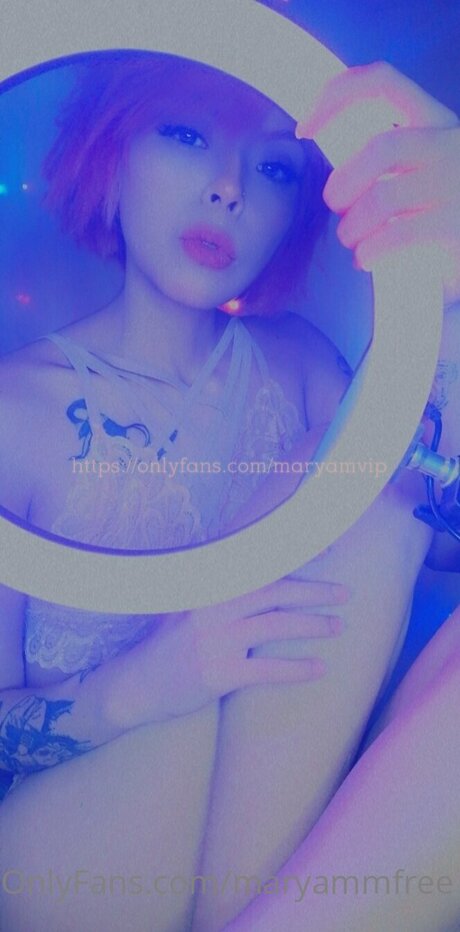 Mila Free pornographic actress photo