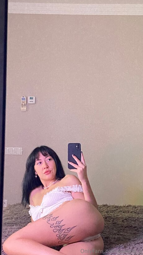 Xxxena X naked star gallery