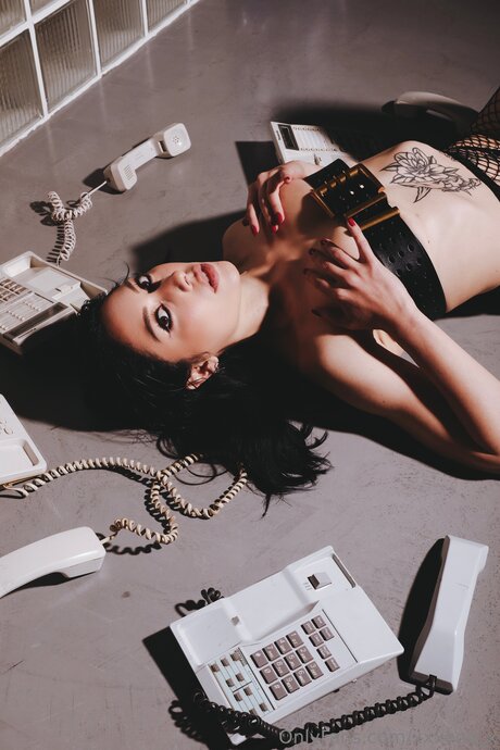 Xxxena X art actress pics