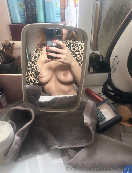 Lucyrainevip pornographic star gallery