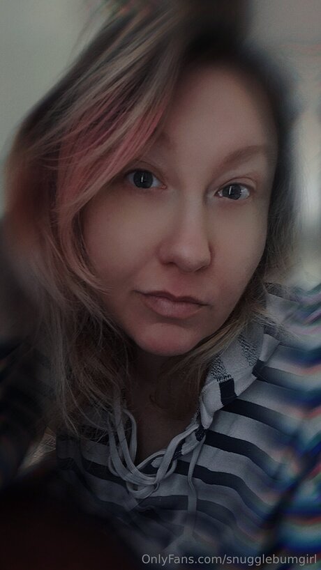 Snugglebumgirl high quality model picture