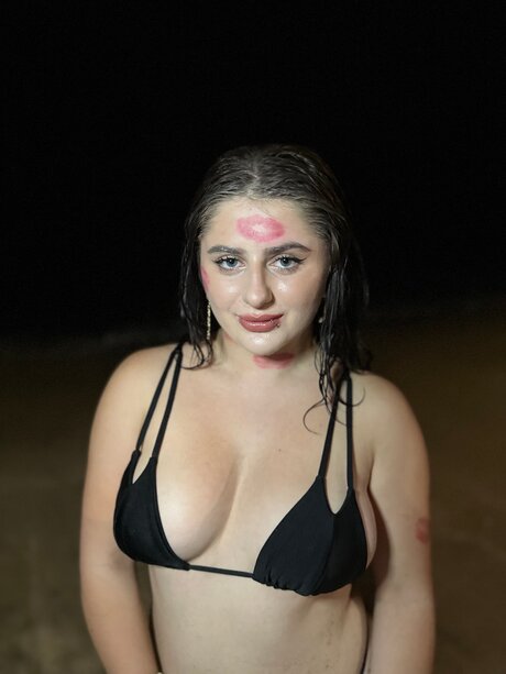 Kris Juicy pornstar hd archive