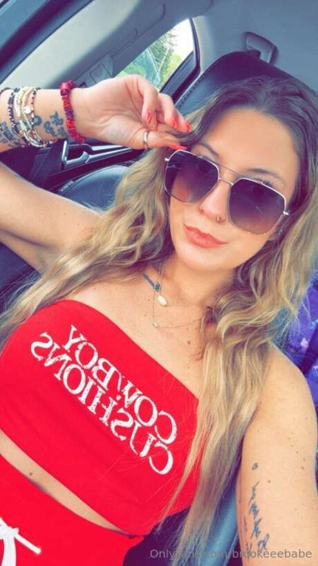 Brookeeebabe model erotic galleries