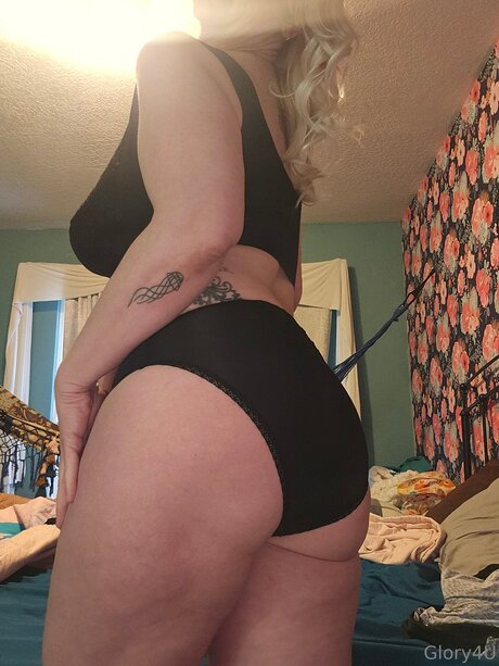 pregnant milf onlyfans nice img