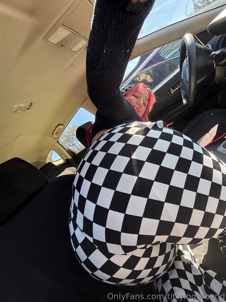 disabled onlyfans art naked images