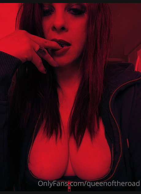 Queen of The Road nice model photos