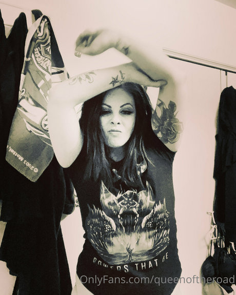 Queen of The Road top star images