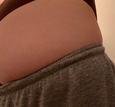 Katxbrat high quality model image