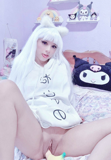 busty mom onlyfans erotic photo