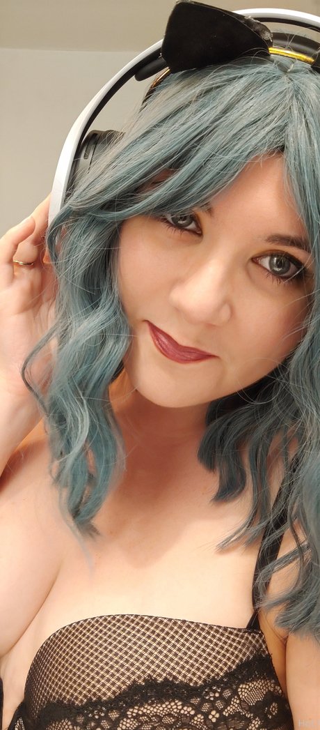 Lilly Tremblay nudes model photo