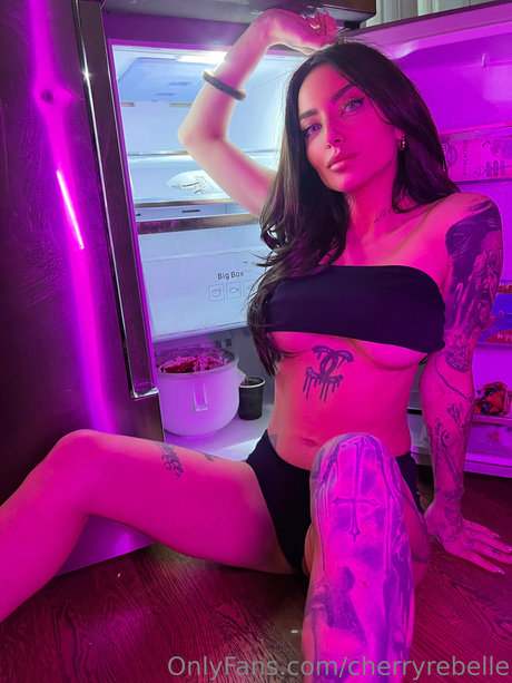 chubby mom onlyfans xxx archive