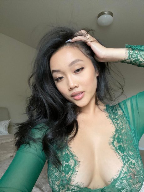 Adorenhi perfect pornstar images