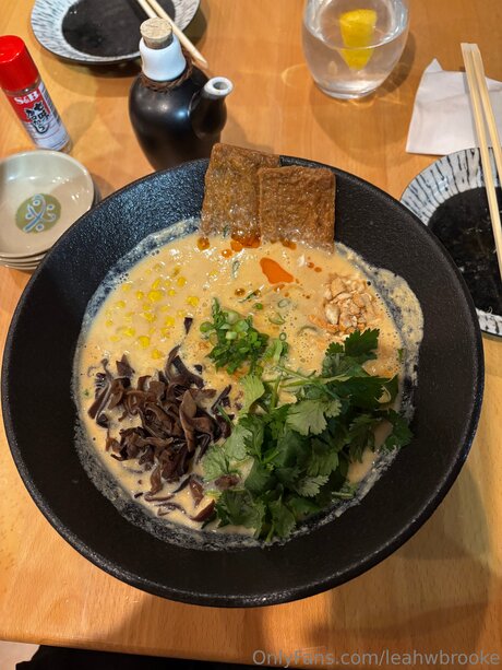 toe onlyfans beautiful picture