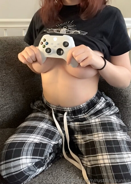 Rustllingbunnie nice star pic