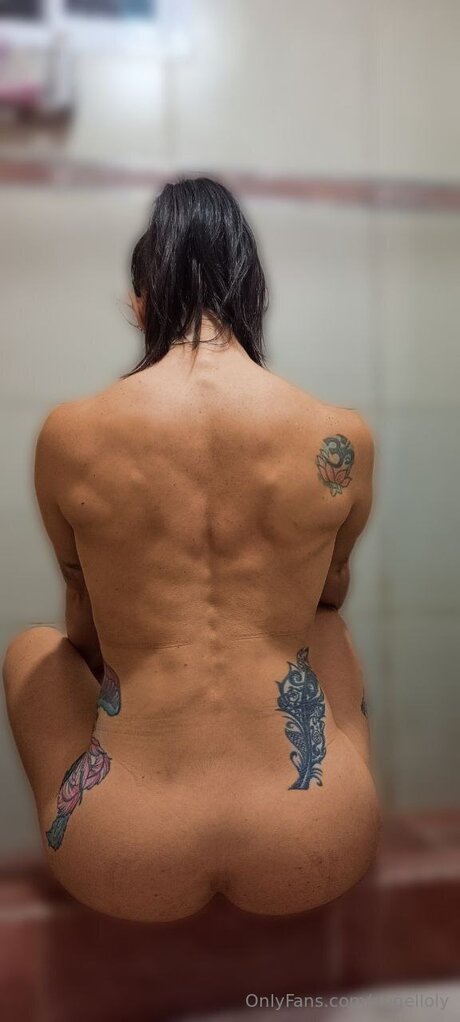 Angelloly pornstar image