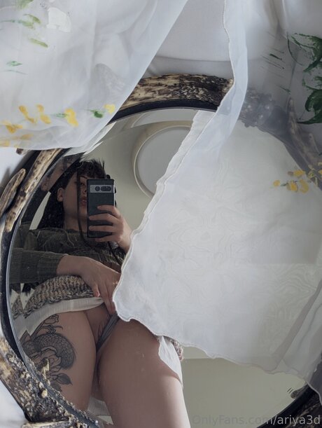 asian onlyfans pornographic images