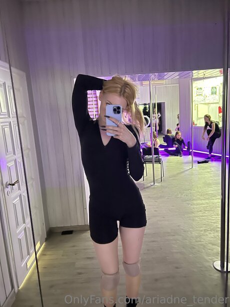 Ariadne Tender art star pictures