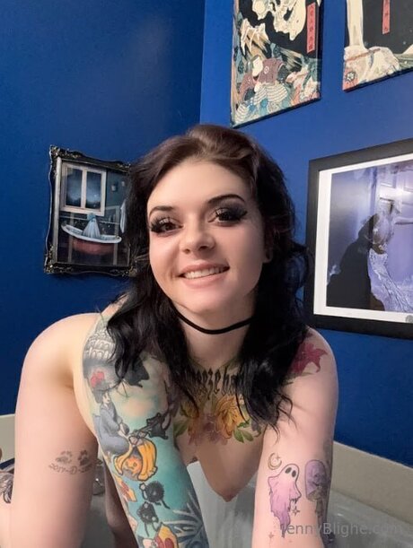 Jennyblighe model adult pictures