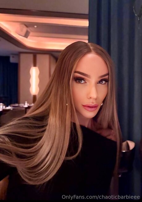 Chaoticbarbieee exclusive actress pics