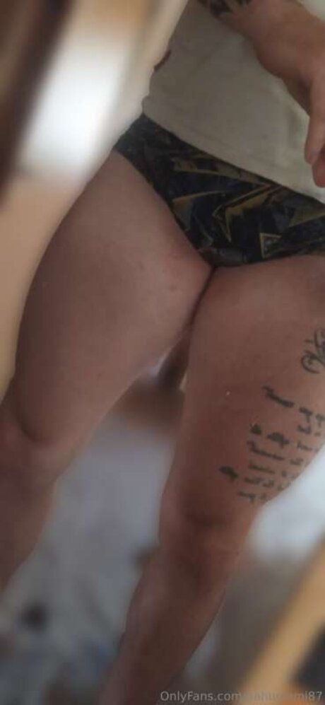 Nahuelemi87 hot pornstar pics