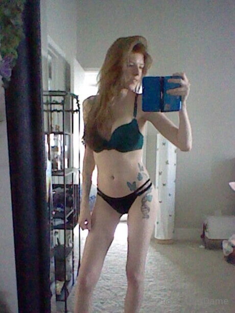 Scarletdame model nudes picture