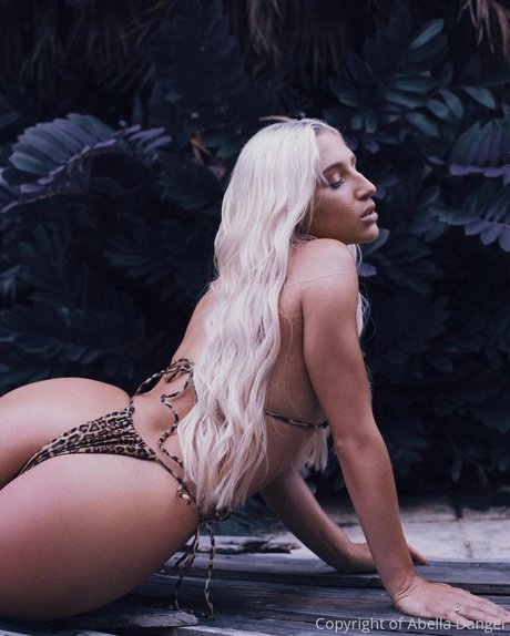 gloryhole wife onlyfans pornos archive