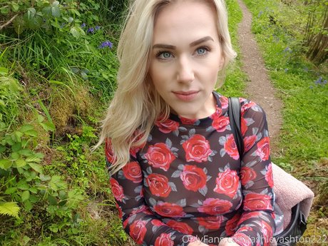 skinny redhead onlyfans art xxx photo