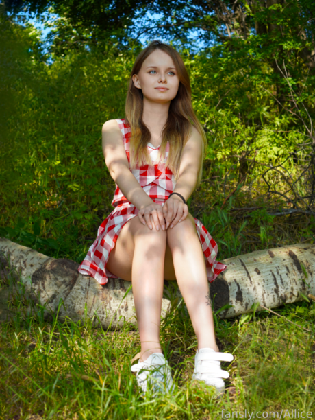 Alisaya_ star sexy galleries