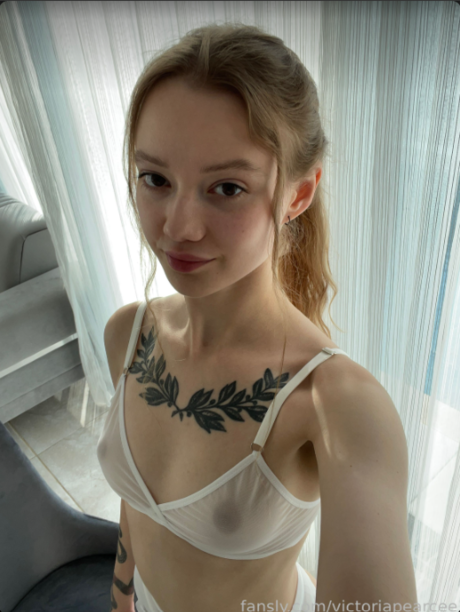 Victoria Pearce pornstar erotic pics