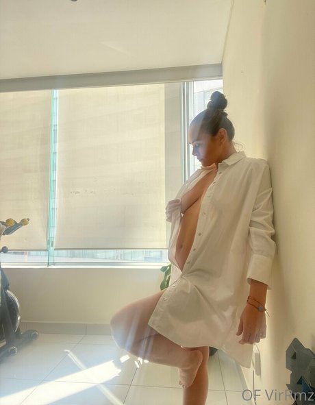 Virginia Ramirez model nice photos