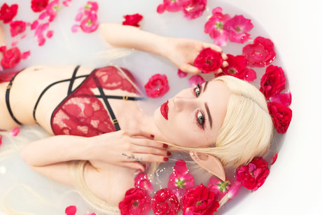 Whitefox Lunedcrevan_ nude pornstar pic