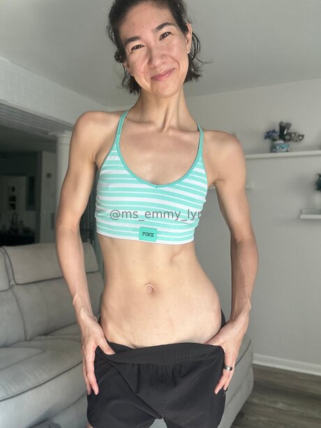 ebony midget onlyfans porn picture