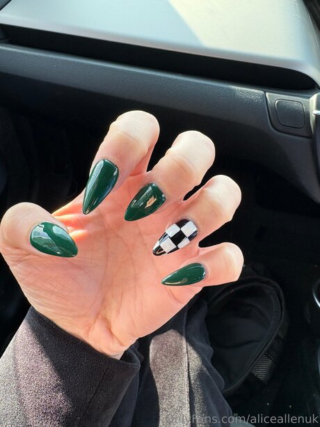 strip nude onlyfans sex gallery