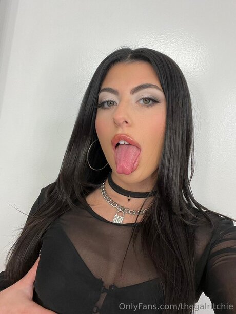 Thegalritchie exclusive star picture