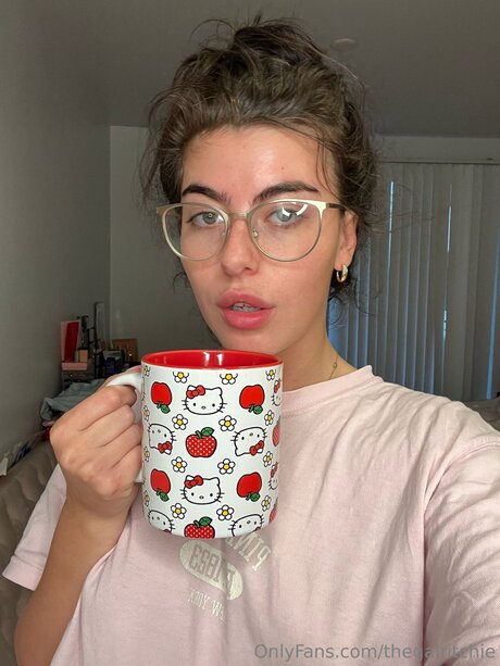 Thegalritchie nudes model picture