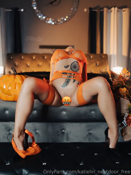 Katielin Nextdoor Free sexy actress photos