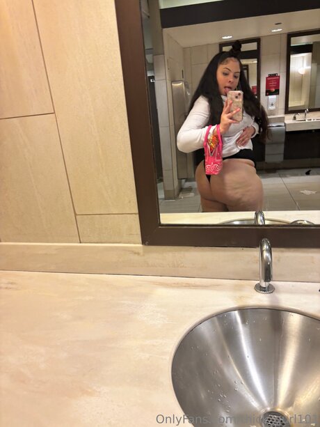 Thick Gurl101 best pornstar archive