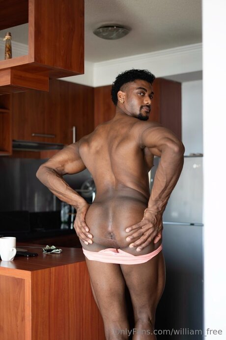 William Free hot actress img