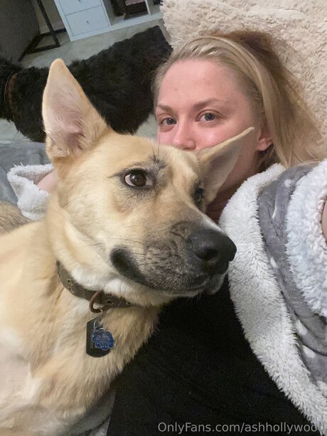 Ashhollywood pornographic model photo