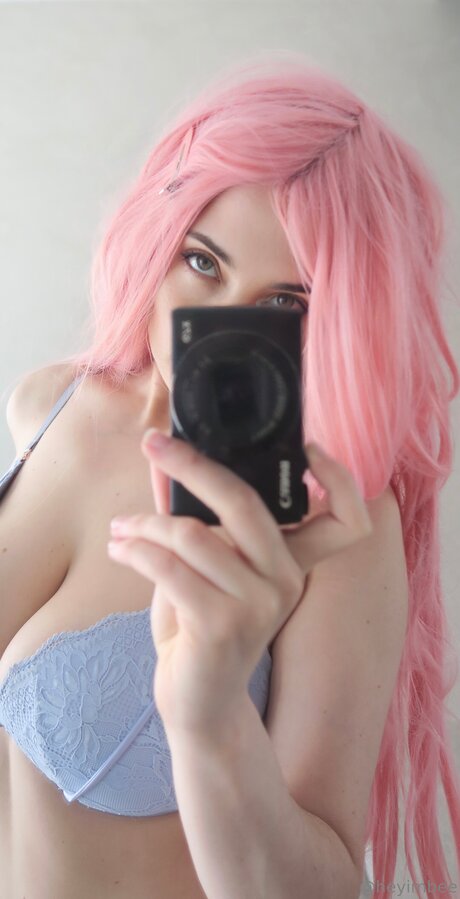 Heyimbee nude pornstar gallery