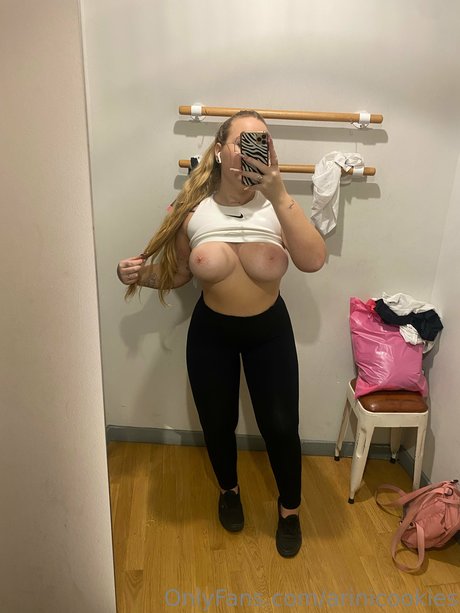 Arina Kortchov nudes star photo