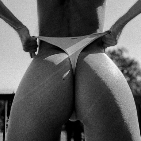 big tits nerd onlyfans art nude pics