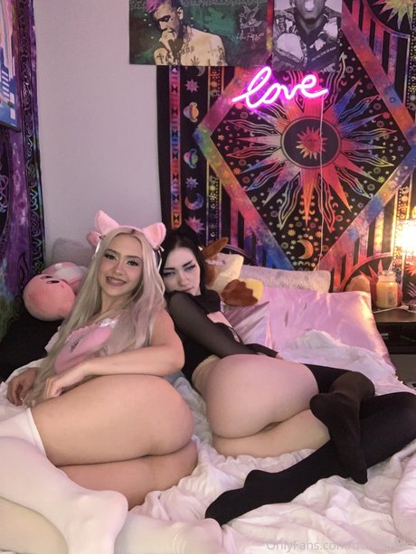 Doms Trickz model pretty photos