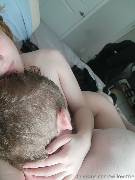 Willow Trie pornographic star pics